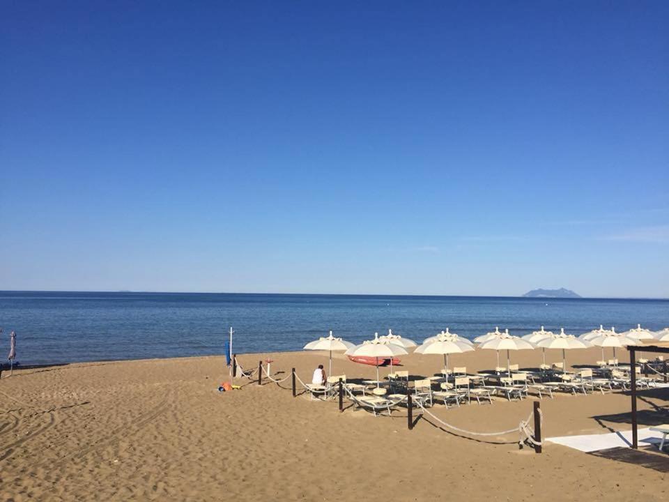 Ganimede Hotel Sperlonga Exterior photo
