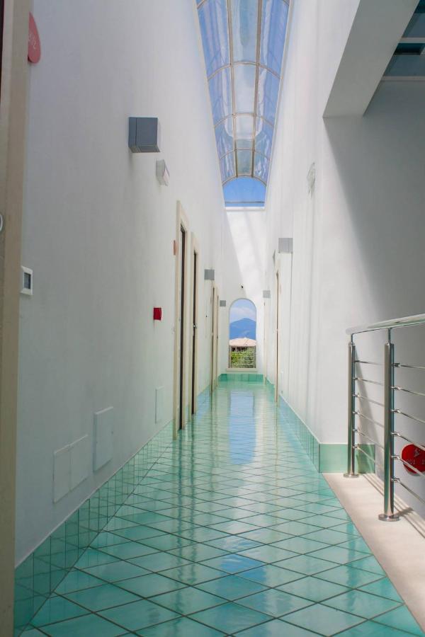 Ganimede Hotel Sperlonga Exterior photo