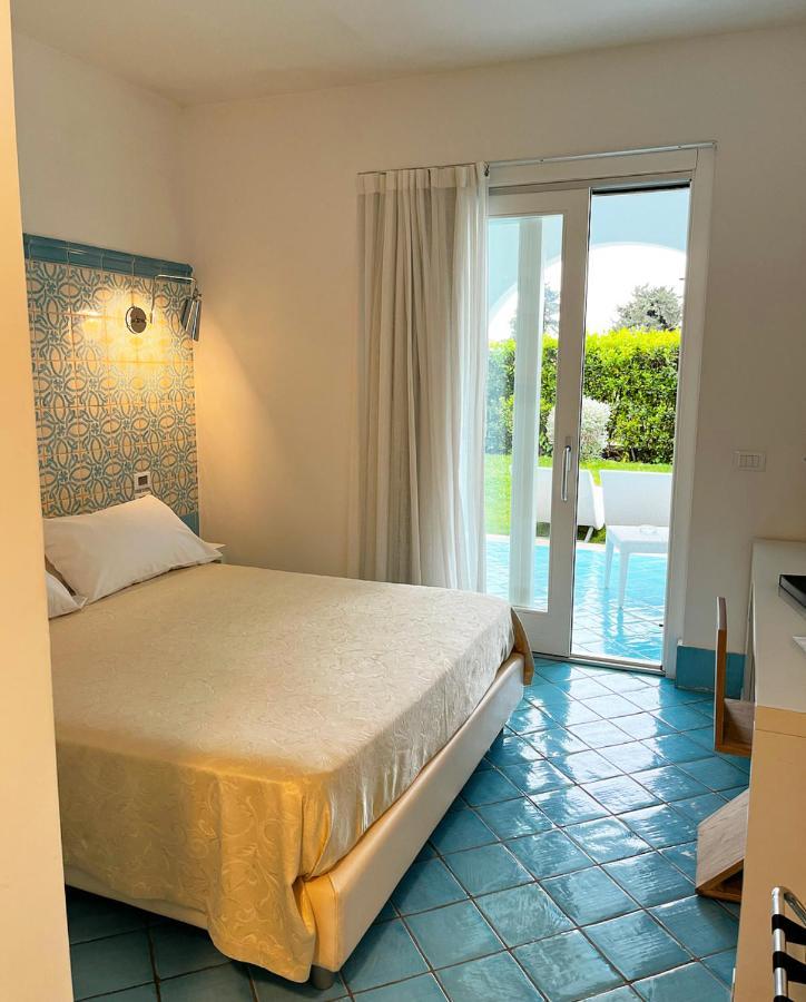 Ganimede Hotel Sperlonga Exterior photo