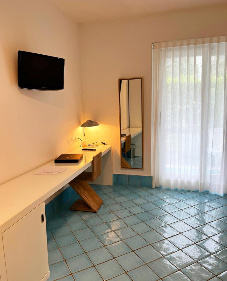 Ganimede Hotel Sperlonga Exterior photo