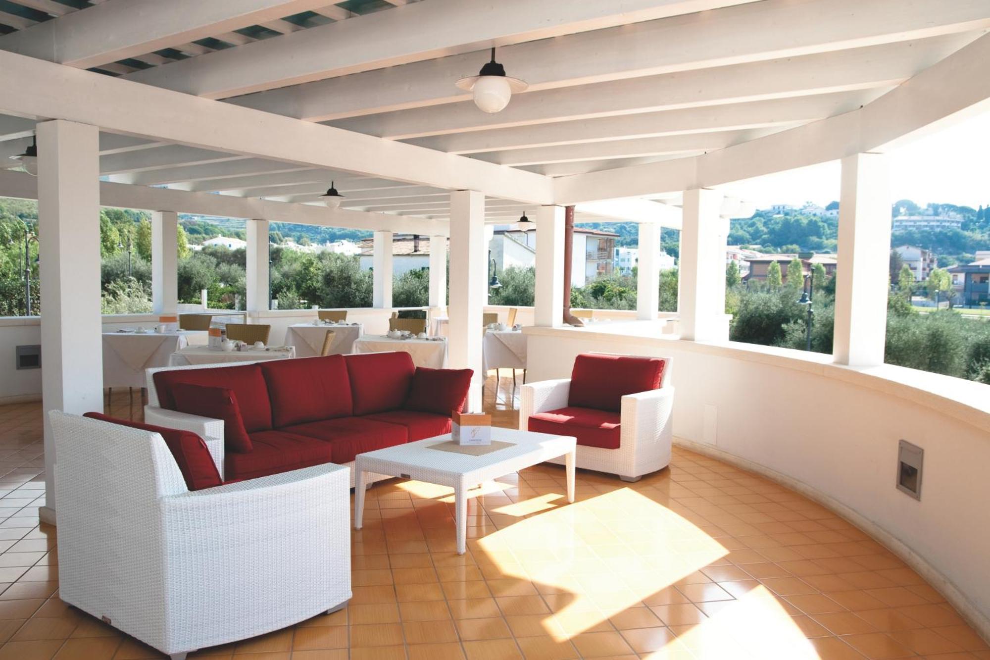 Ganimede Hotel Sperlonga Exterior photo