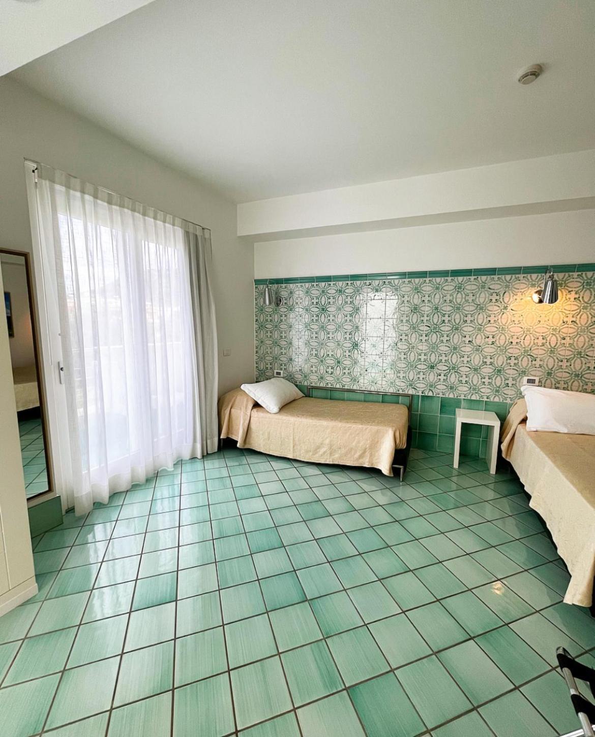 Ganimede Hotel Sperlonga Room photo